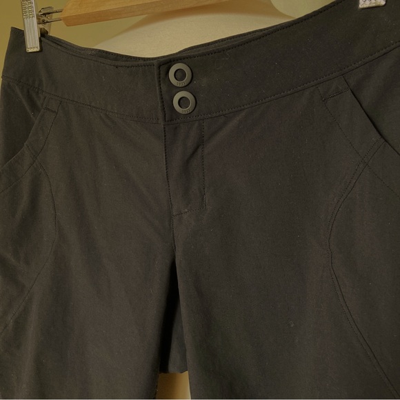 MEC Women’s Hiking Shorts - Picture 3 of 4